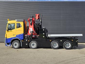 FH16 650 8x4 / 115 tm CRANE / KRAN / TRACTOR